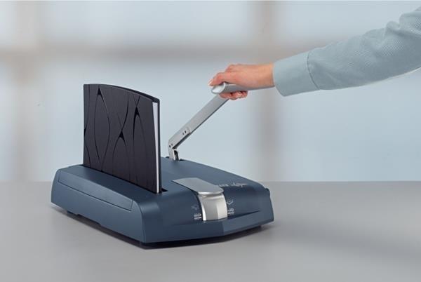 ENCUADERNADORA IMPRESSBIND 140 LEITZ