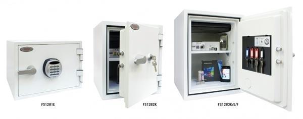 CAJA SEGURIDAD SERIE FS1283 TITAN 51,5X40X44CM 36L 53KG PHOENIX