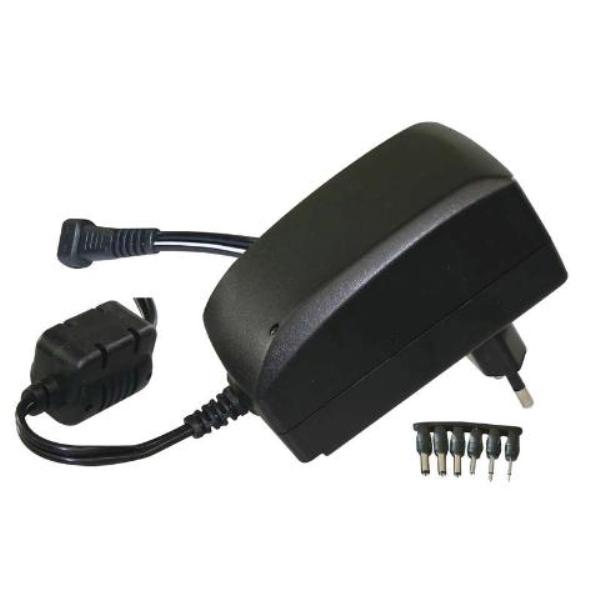 ADAPTADOR DE CORRIENTE DE 3V A 12V HASTA 2,25 AMP INCLUYE 6 CONECTORES + 3 USB
